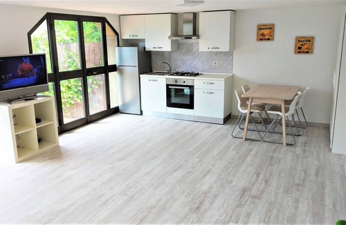 Varazze Apartment | Apartment in villa - Swimming pool