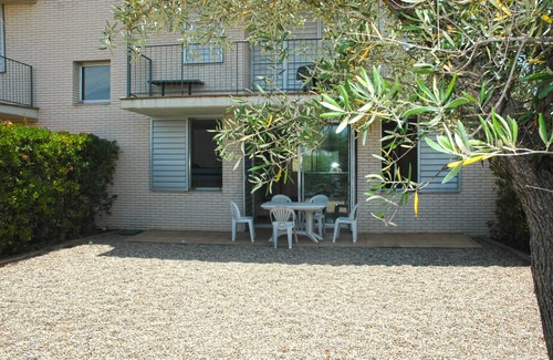 L'Ampolla Apartment | APARTMENT IN WITH GARDEN IN THE MIRADOR DEL DELTA