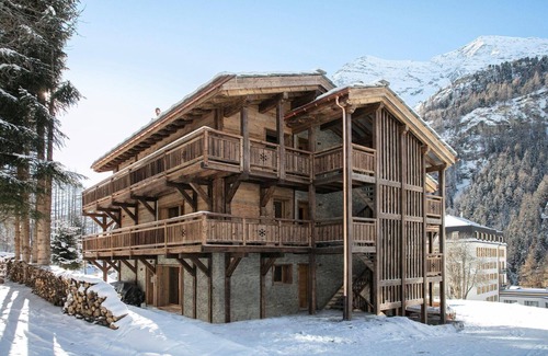 Zinal Apartment | Apartment in Zermatt with Luxe Amenities
