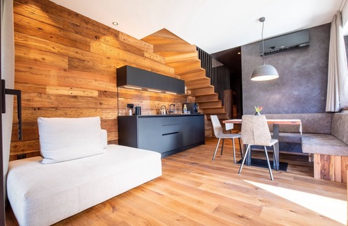 Postal Apartment | Apartment "Innerbachlerhof Gantkofel" with Wi-Fi, Air Conditioning, Garden & Pool