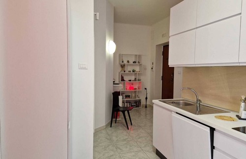 Giovinazzo Apartment | Apartment interior3