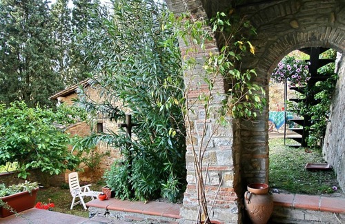 Barberino Tavarnelle House | Apartment with garden in Chianti, 20 min from Florence, Siena and San Gimignano