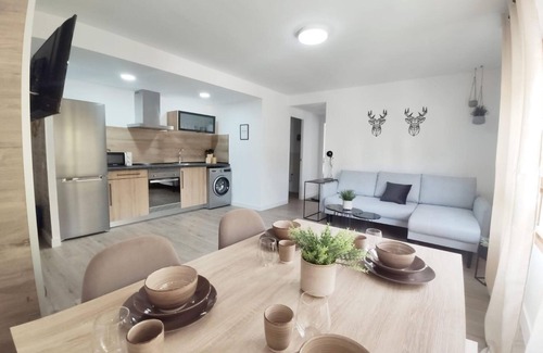 Jaca Apartment | Apartment Jaca, 2 bedrooms, 5 persons