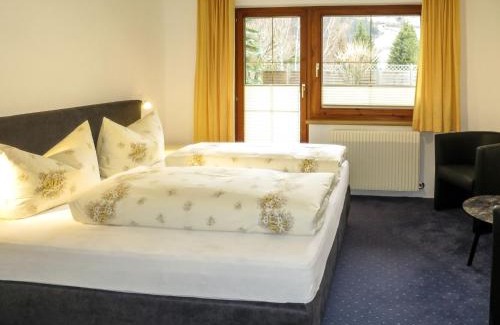 Pettneu am Arlberg Apartment | Apartment Jordan by Interhome