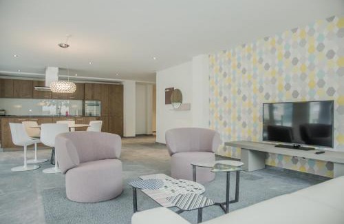 Central Interlaken Apartment | Apartment JungfrauCenter Brienzersee - GRIWA RENT