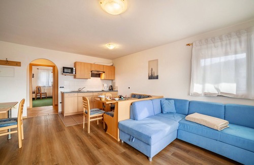 Meltina Apartment | Apartment 'Klausthaler Ferienwohnung B' with Mountain View, Shared Terrace and Wi-Fi