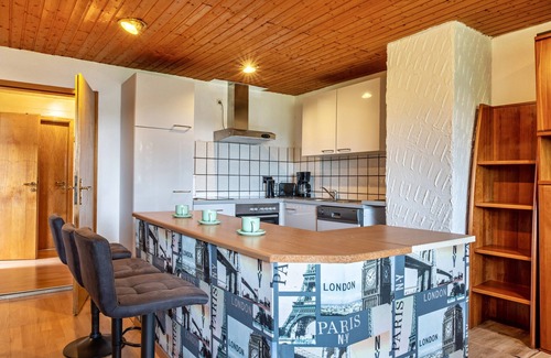 Fedderwarden Apartment | Apartment "Klee" with Balcony & Wi-Fi