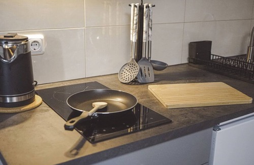 Waßmannsdorf Apartment | Apartment Komfort - Eigenes Badezimmer