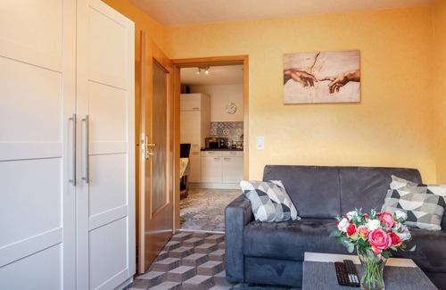 Horst Apartment | Apartment 'Krobjinski' with Shared Pool, Private Terrace and Wi-Fi