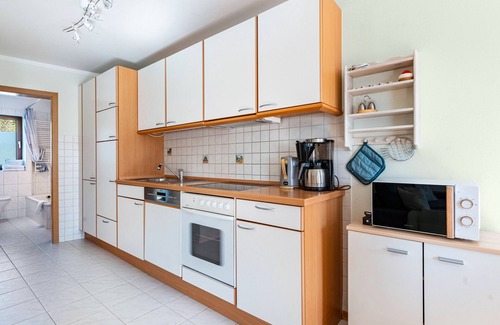 Westerholz Apartment | Apartment 'Küstenkind' with Private Terrace, Private Garden and Wi-Fi