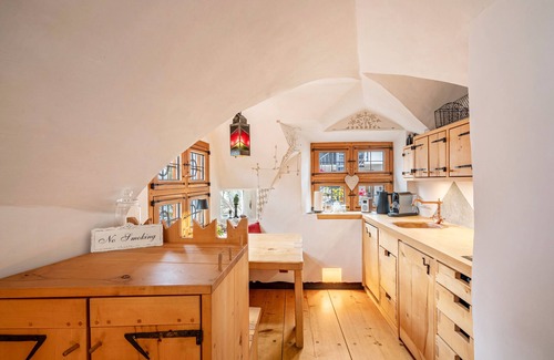 Ebersberg District Apartment | Apartment 'Lederergasse' with Private Terrace and Wi-Fi