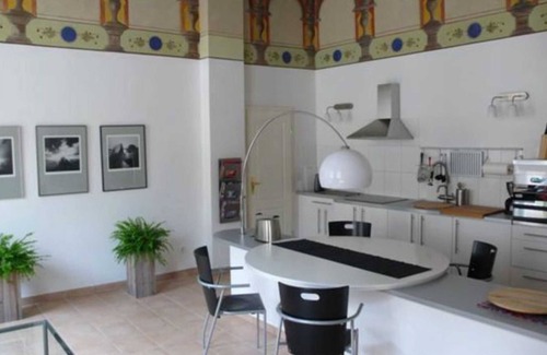 Stralsund Apartment | Apartment L - Holiday apartment at the theater Haus Schill