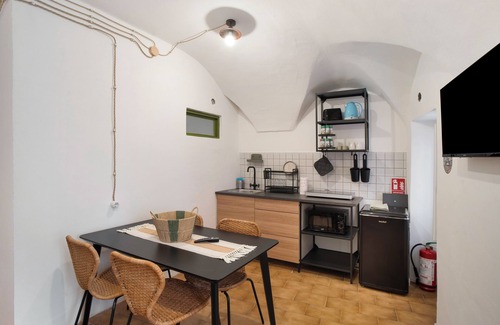 Poggi Apartment | Apartment 'L'Ulivo' with Wi-Fi