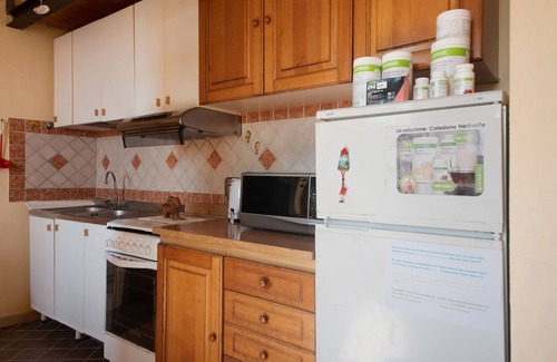 Ricco del Golfo di Spezia Apartment | Apartment 'La Cantina Del Sole' with Mountain View and Balcony