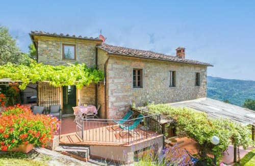 Pescia Apartment | Apartment La Cupola- Geranio by Interhome