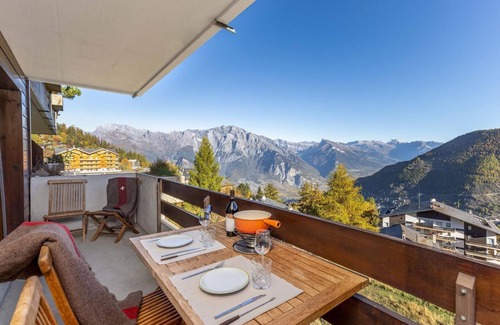 La Tzoumaz Apartment | Apartment La Foret - Two Bedroom Apartment, Sleeps 4