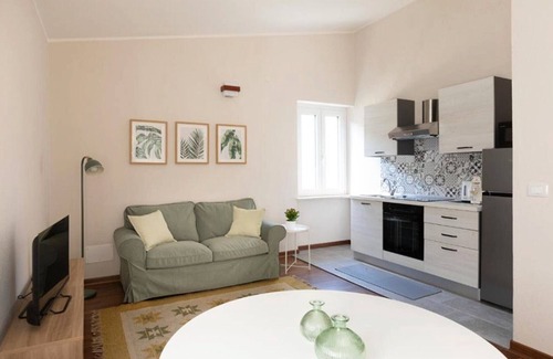 Mossa Apartment | Apartment 'La Ginestra - Double Room' with Shared Garden, Wi-Fi and Air Conditioning