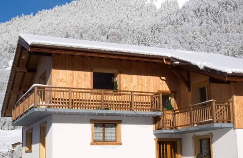 Montriond Apartment | Apartment la Ranche, Montriond. 3 bedrooms, sleeps 7 people
