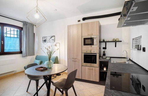 San Bartolomeo Apartment | Apartment 'La Renée' with Sea View, Shared Pool and Air Conditioning