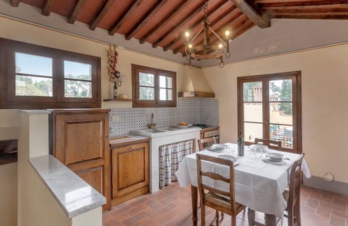 Montespertoli House | Apartment 'La Torre' with Shared Pool, Private Terrace & Wi-Fi
