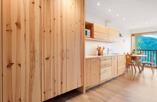 Bolzano Apartment | Apartment 'Lärche' with Mountain View, Shared Terrace and Wi-Fi