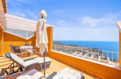 Cumbre del Sol Apartment | Apartment Las Brisas by Interhome