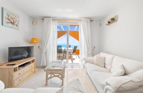 Cumbre del Sol Apartment | Apartment Las Brisas by Interhome