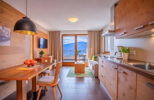 Schenna Apartment | Apartment 'Lavendel' with Mountain View, Shared Pool and Wi-Fi