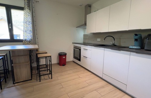 Le Bourg-d'Oisans Apartment | Apartment Le Bourg d'Oisans