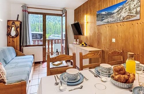 Lanslevillard Apartment | Apartment Les Balcons de Val Cenis le Haut by Interhome