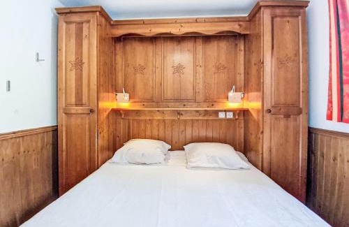 Lanslevillard Apartment | Apartment Les Balcons de Val Cenis le Haut by Interhome