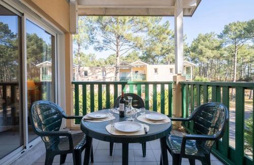 Maubuisson Apartment | Apartment Les Grands Pins-2 by Interhome