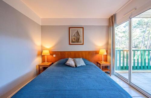 Maubuisson Apartment | Apartment Les Grands Pins-2 by Interhome
