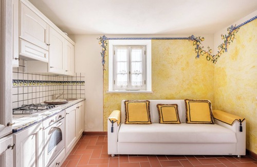 Molazzana Other | Apartment 'Limoni' with private terrace