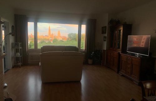 Linkeroever Apartment | Apartment Linkerover- City Centre & Cathedral view