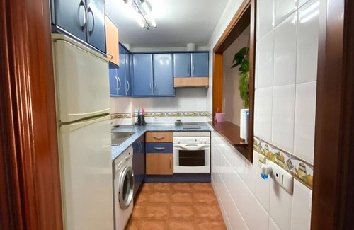 Arroyo de la Miel Apartment | Apartment 'Liya's Home' with Balcony, Wi-Fi and Air Conditioning