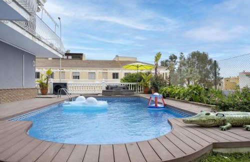 La Cala del Moral Apartment | Apartment Los Olivos Heated Pool