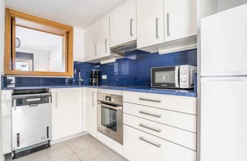 Playa Macenas Apartment | Apartment located in the luxurious Macenas complex