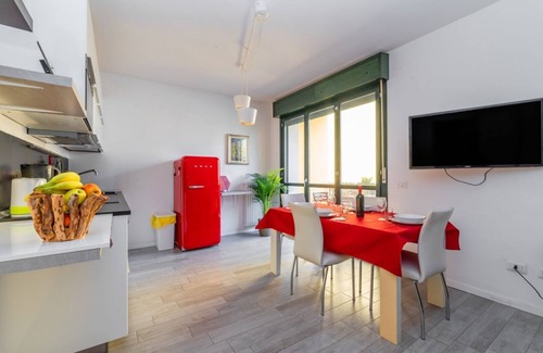 San Leonardo Apartment | Apartment located on the first floor of a building with a lift (NOT suitable for the disabled).In 73 square meters of space, it comfortably accommodates 6 people with a double bedroom, a second with two single beds and a double sofa bed in the living roo