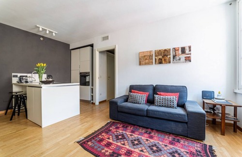 Oltretorrente Apartment | Apartment located on the second floor of a building with a lift.We are located in the historic center with a private garage for the exclusive use of guests.ATTENTION: We are located within the ZTL, to access it you must communicate the license plate numb