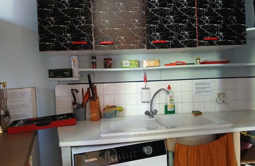 Noailles Apartment | Apartment 'Loft Americain Centre Ville' with Wi-Fi