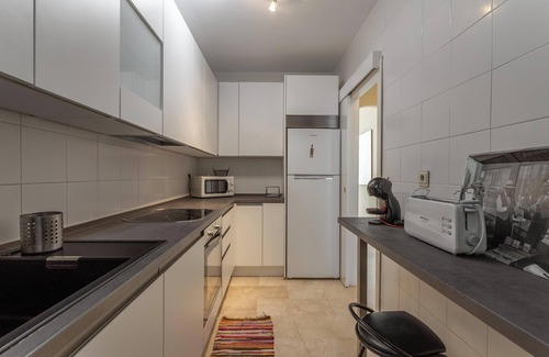 Almunecar Apartment | Apartment "Los Girasoles" with Sea View, Wi-Fi & Terrace