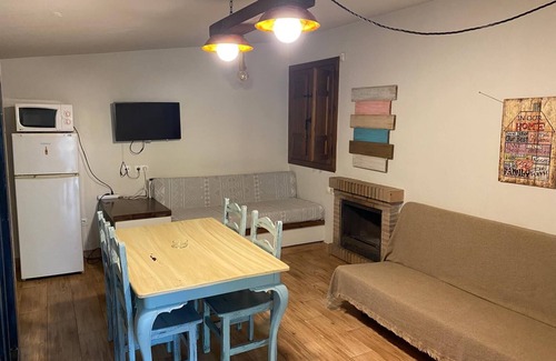 Huetor Santillan Apartment | Apartment 'Lucas' with Mountain View, Shared Pool and Wi-Fi
