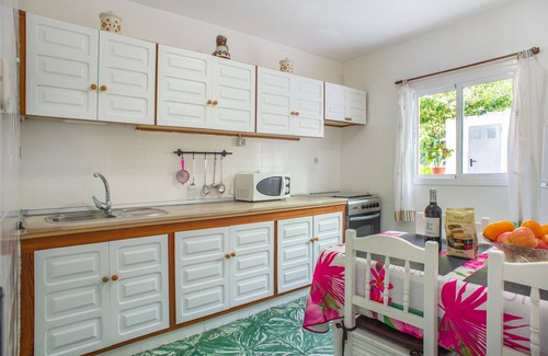 Agaete Apartment | Apartment "Lugar Tranquilo" with Mountain View, Private Terrace & Wi-Fi