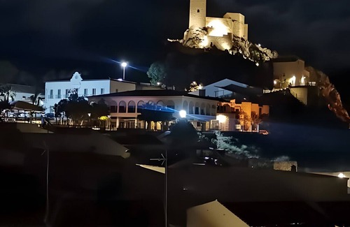 Luque Apartment | Apartment 'Luque Un Pueblo Con Encanto' with Balcony, Wi-Fi and Air Conditioning