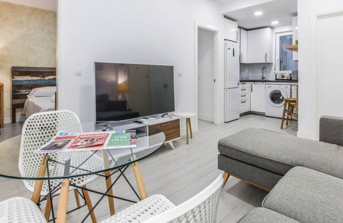 Ibiza Apartment | Apartment Madrid, 2 bedrooms, 5 persons