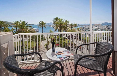 Puerto de Pollensa Apartment | Apartment 'Maina' with Sea View, Wi-Fi and Air Conditioning