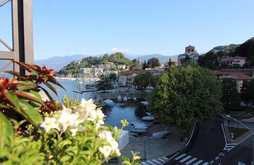 Laveno Apartment | Apartment “Maison Vittoria Lago Maggiore” with Lake View, Terrace & Wi-Fi