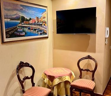 Old Town Apartment | Apartment Manzoni Bardolino Center