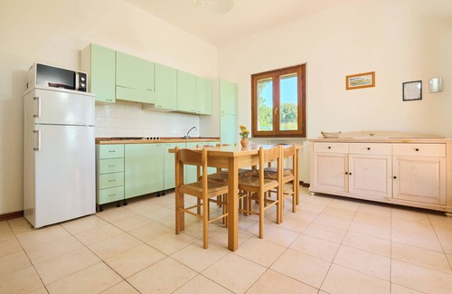 Piombino Apartment | Apartment "Mare Etrusco Villetta D2" with Private Garden & Wi-Fi